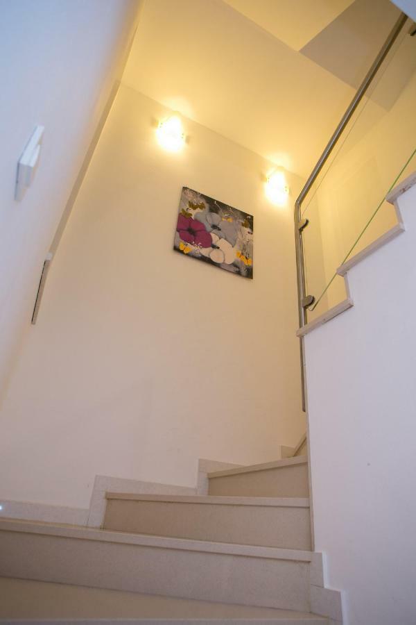 Agata Apartments Novalja Exterior foto